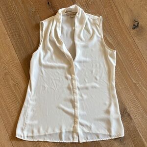 Banana Republic Elegant White Sleeveless Blouse size 4